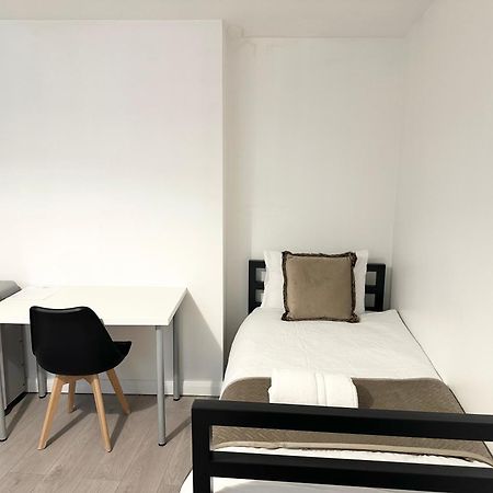 Westferry Otel Londra Dış mekan fotoğraf