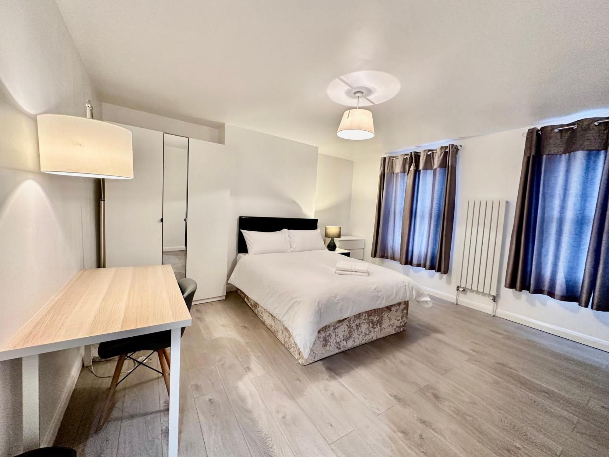 Westferry Otel Londra Dış mekan fotoğraf