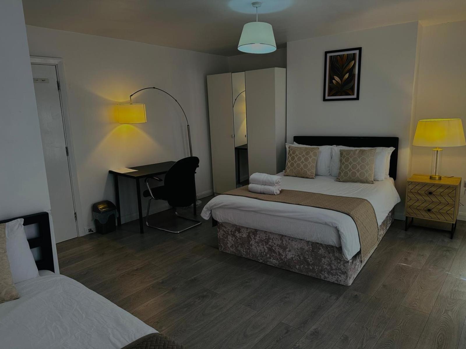 Westferry Otel Londra Dış mekan fotoğraf