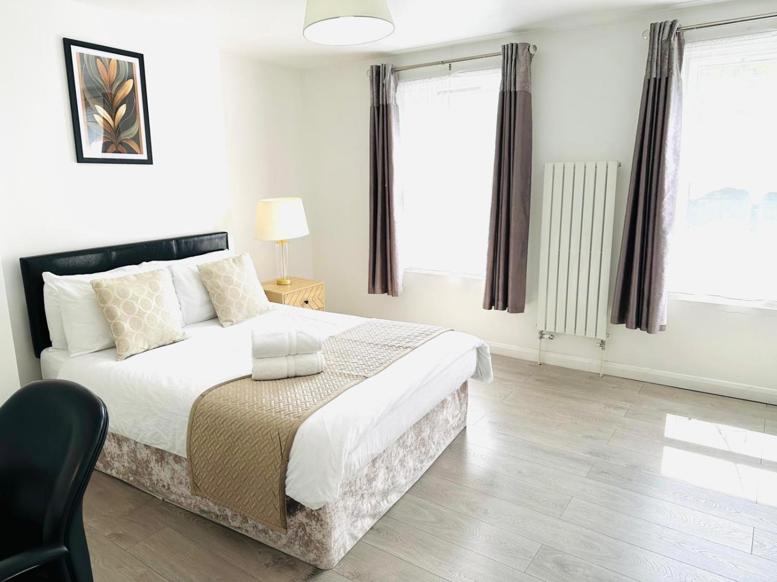 Westferry Otel Londra Dış mekan fotoğraf